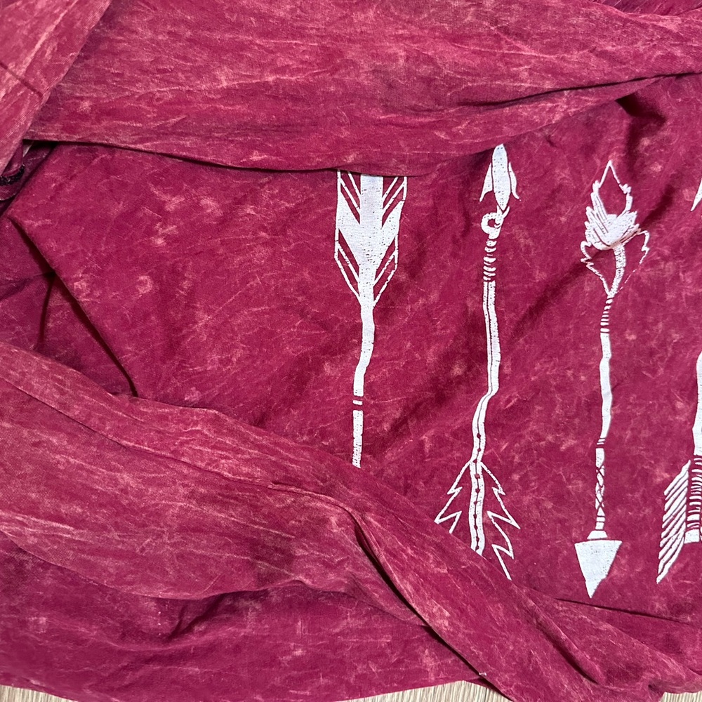 Red Graphic Arrow Print Scarf